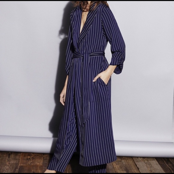 Aritzia Jackets & Blazers - Aritzia Babaton Kahlo Robe (Size XS)